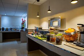 The Originals Boutique, Hôtel Les Trois Roses, Grenoble Meyla