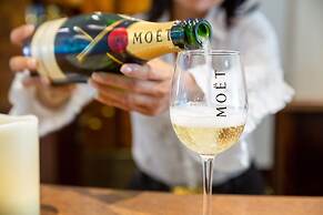 The Originals Boutique, Hôtel Les Trois Roses, Grenoble Meyla