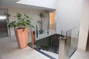 The Originals Boutique, Hôtel Les Trois Roses, Grenoble Meyla