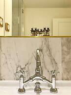 Hotel Mayfair