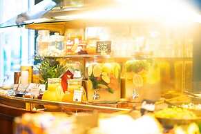 Bernstein Villa Kastania