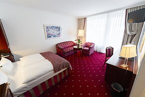 Bernstein Villa Kastania