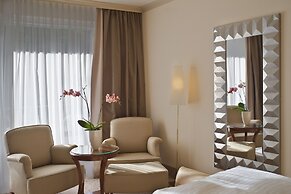 Bernstein Villa Kastania