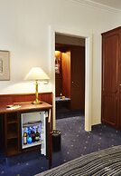 Bernstein Villa Kastania