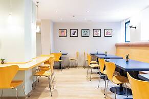 Garner Hotel Cologne East by IHG