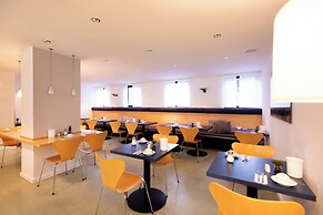 Garner Hotel Cologne East by IHG