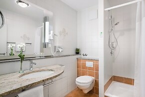 Garner Hotel Stuttgart City Centre by IHG