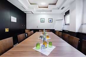 Garner Hotel Stuttgart City Centre by IHG