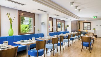 Garner Hotel Stuttgart City Centre by IHG