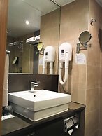 The Cityview - Chinese YMCA of Hong Kong