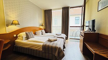 Hotel Orion
