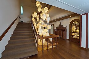 Casino Hotel - Cgh Earth, Cochin