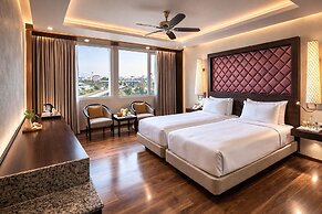 Clarks Avadh, Lucknow
