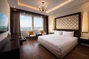 Clarks Avadh, Lucknow