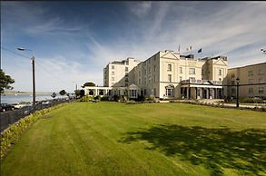 Grand Hotel