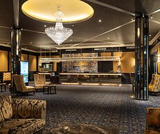 Grand Hotel