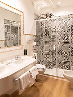De La Pace, Sure Hotel Collection by Best Western