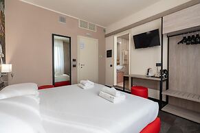 Jet Hotel, Sure Hotel Collection by Best Western
