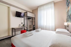 Jet Hotel, Sure Hotel Collection by Best Western