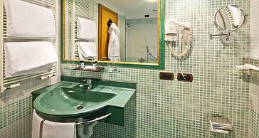 Hotel Mirage, Sure Hotel Collection by Best Western