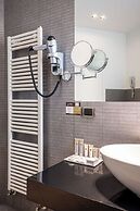 Hotel Ovest