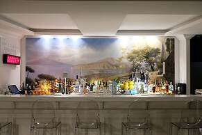 Majestic Palace Hotel