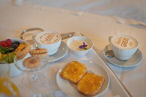 Majestic Palace Hotel