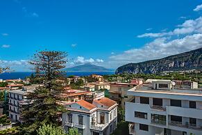 Majestic Palace Hotel