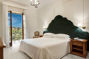 Majestic Palace Hotel