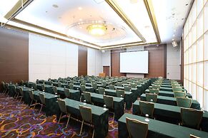 Shin-Osaka Esaka Tokyu REI HOTEL