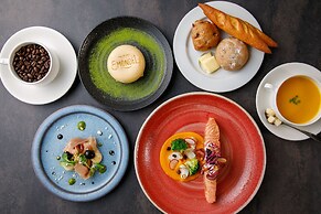 Shin-Osaka Esaka Tokyu REI HOTEL