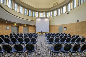 Grata by Centrum Hotels