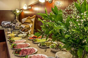 Grata by Centrum Hotels