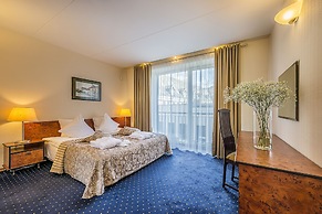 Grata by Centrum Hotels