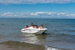 Sunbird Livingstonia Beach Hotel