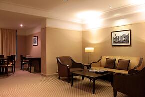 Pacific Regency Hotel Suites