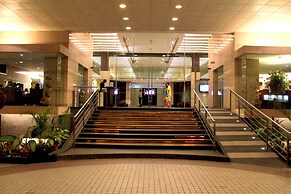 Pacific Regency Hotel Suites