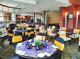 Pacific Regency Hotel Suites