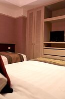 Pacific Regency Hotel Suites