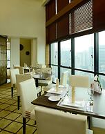 Pacific Regency Hotel Suites