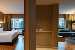 Renaissance Kuala Lumpur Hotel & Convention Centre