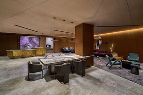 Renaissance Kuala Lumpur Hotel & Convention Centre