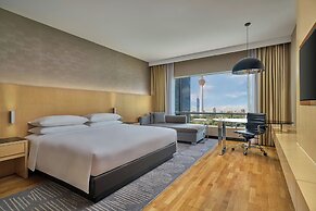Renaissance Kuala Lumpur Hotel & Convention Centre