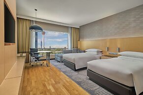 Renaissance Kuala Lumpur Hotel & Convention Centre