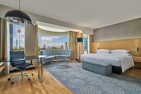 Renaissance Kuala Lumpur Hotel & Convention Centre