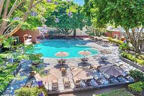 Hacienda Jurica by Brisas