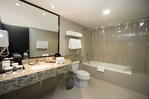 Radisson Hotel Decapolis Miraflores
