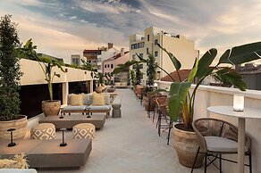 EVOLUTION Valbom Hotel