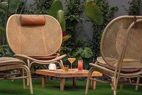 EVOLUTION Valbom Hotel