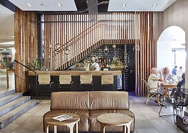 Victoria and Alfred Hotel by NEWMARK